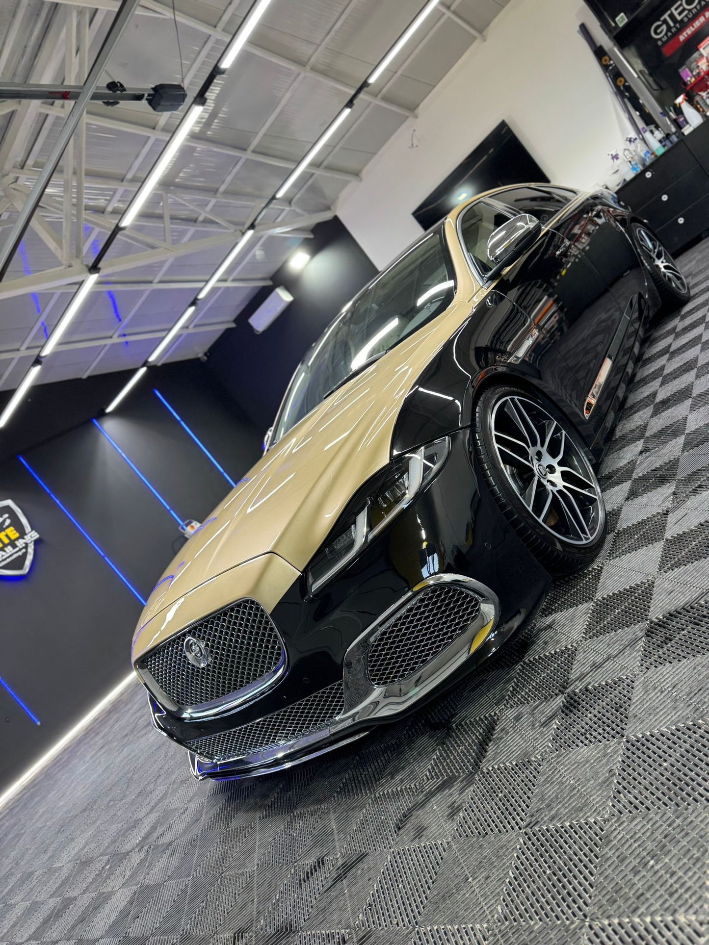 Jaguar XJ Body Kit 351 2010-2019 Includes Headlamps and Tail Lights