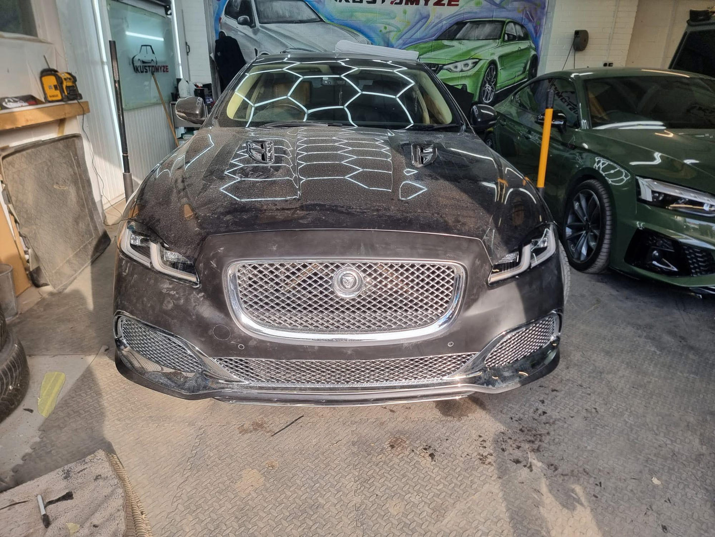 Jaguar XJ Body Kit 351 2010-2019 Includes Headlamps and Tail Lights