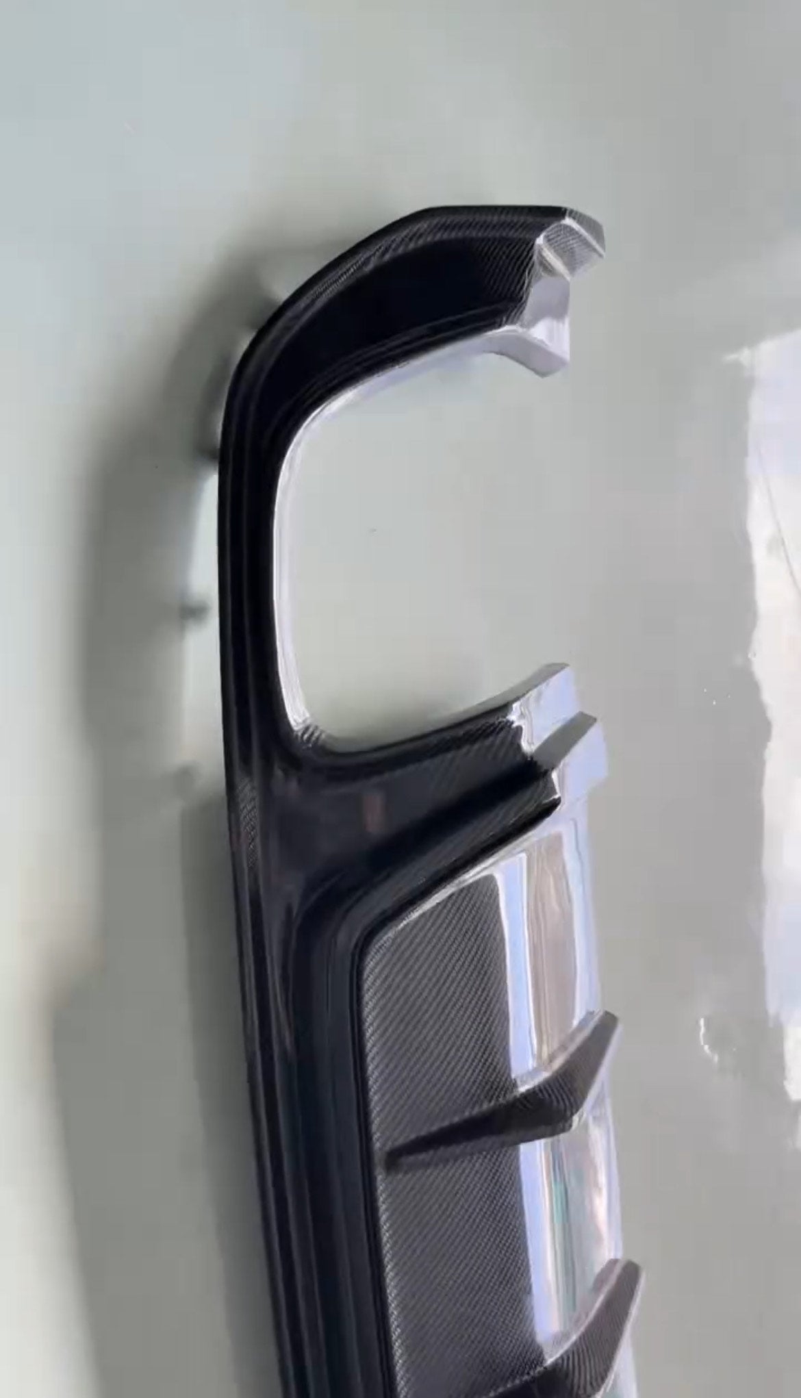 Jaguar F Pace SVR Finned Carbon Fibre Diffuser Valance 2018 +