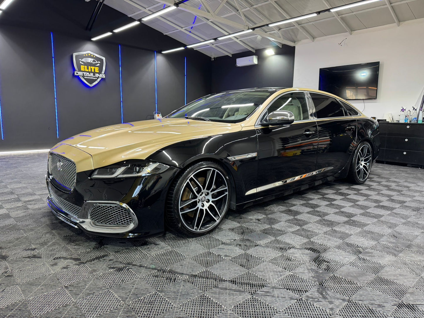 Jaguar XJ Body Kit 351 2010-2019 Includes Headlamps and Tail Lights