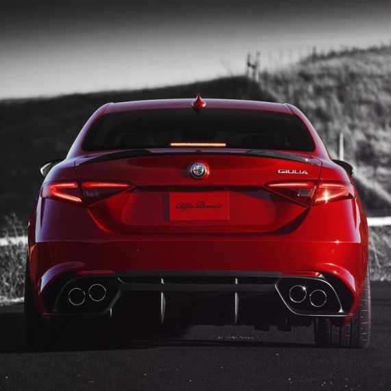 Alfa Romeo Giulia QV Carbon Fiber Diffuser lip Alfa Romeo Giulia QV Carbon Fiber Diffuser lip