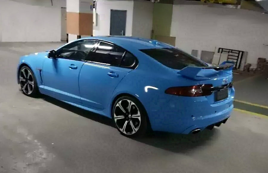 Full vehicle side view