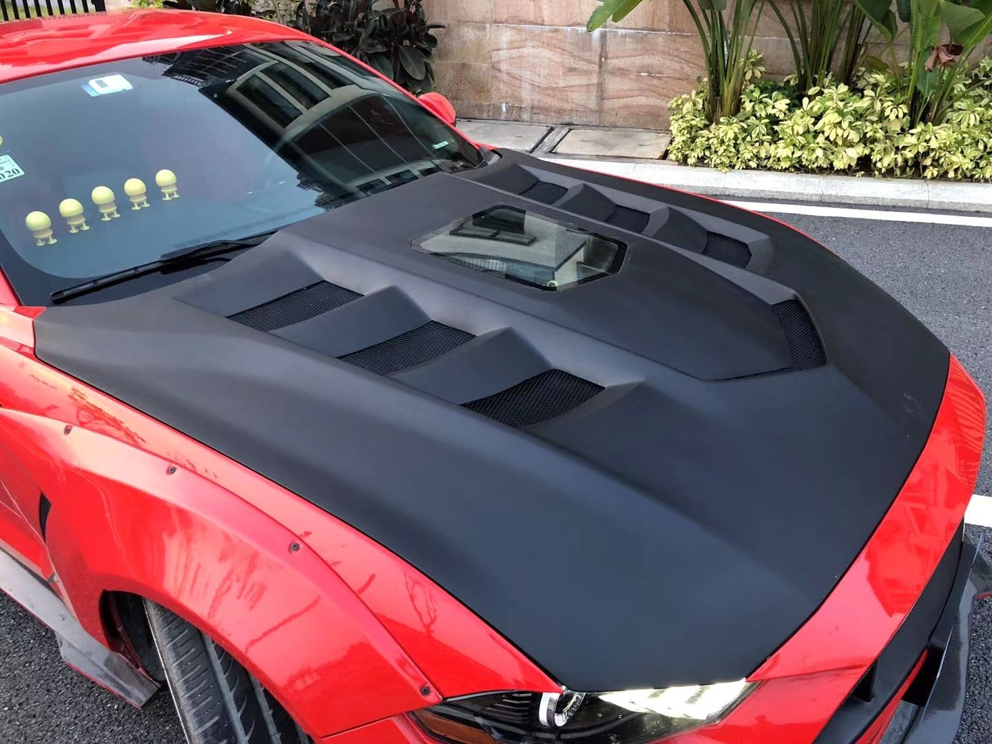Mustang Carbon Fiber Exhibition Vented Hood 2015 2016 2017